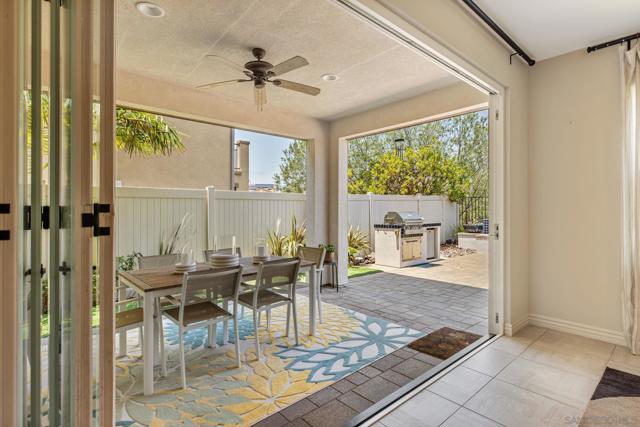 12712 Cloudbreak Ave, San Diego CA: https://media.crmls.org/mediaz/7e147f5a-045c-4fcc-9d4a-c871a9e92d57.jpg