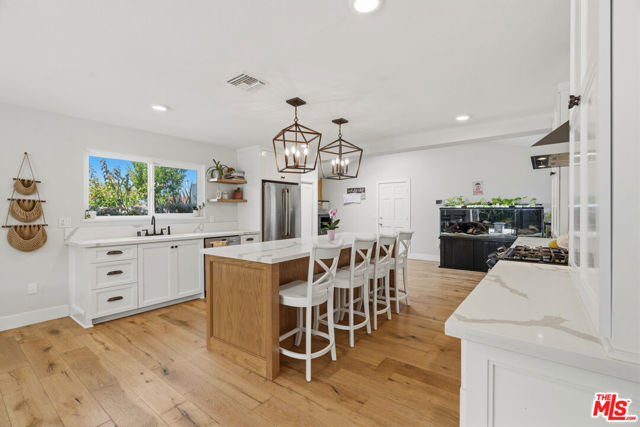 7022 Lofty Grove Drive, Rancho Palos Verdes, California 90275, 3 Bedrooms Bedrooms, ,2 BathroomsBathrooms,Residential,For Sale,Lofty Grove,26777747