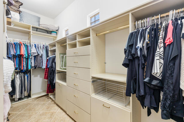 50605 Verano Drive, La Quinta CA: https://media.crmls.org/mediaz/7e15efba-d10f-457e-a597-9bb03dc47535.jpg