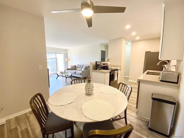 1810 S El Camino Real, Encinitas CA: https://media.crmls.org/mediaz/7e176d93-1b80-4897-a97e-e46710da4411.jpg