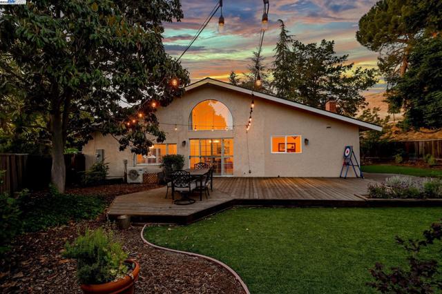 Image 33 of 51 For 1021 Knightwood Ct