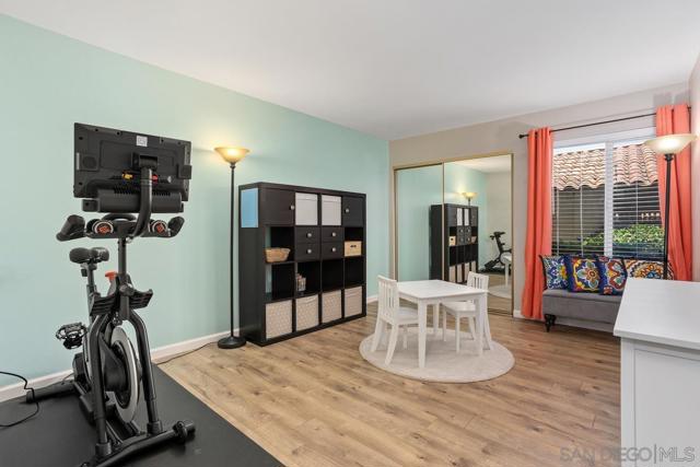 12007 Caminito Campana, San Diego CA: https://media.crmls.org/mediaz/7e18a2a9-7cbe-4040-86b8-4173d50cb610.jpg