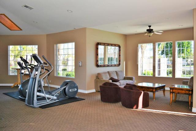 45120 Eagle Crest Court, Indio CA: https://media.crmls.org/mediaz/7e1a3a04-ddbc-4599-a9ee-3c95828d0991.jpg