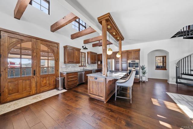 24949 Thunder Mountain Road, Ramona CA: https://media.crmls.org/mediaz/7e1bfc12-e283-48d2-b4d8-bbf3207f3ba5.jpg