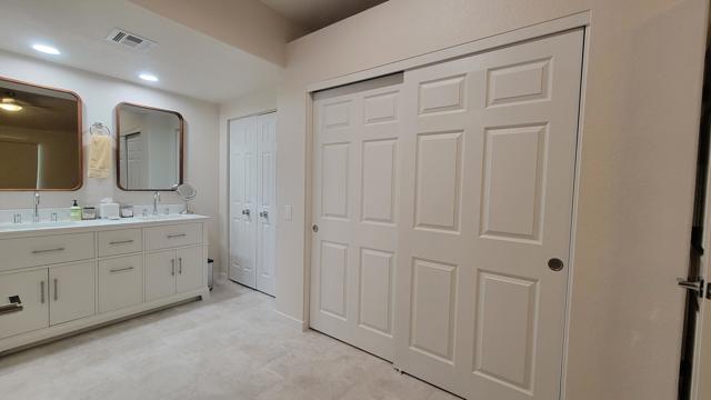 53645 Avenida Mendoza, La Quinta CA: https://media.crmls.org/mediaz/7e1c9822-34d5-4158-9de9-ceed24370fb1.jpg