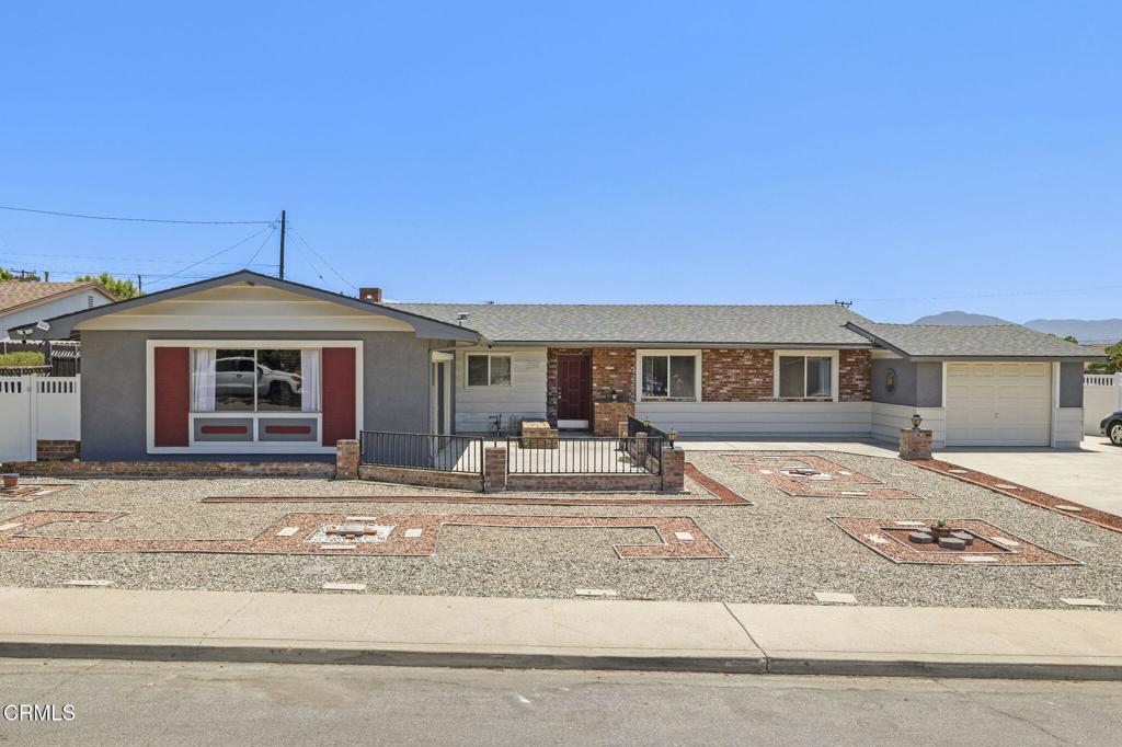 220 Lantana Street