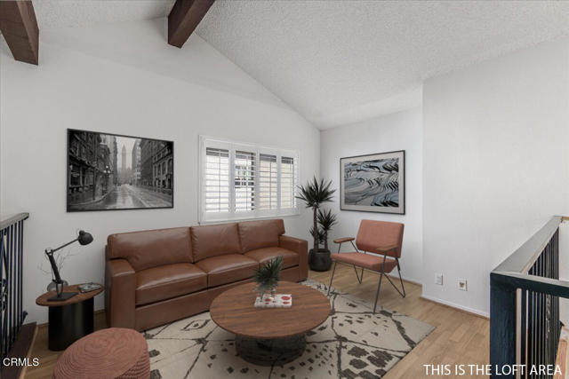 3630 Dallas Drive, Oxnard CA: https://media.crmls.org/mediaz/7e1e94f4-5d1f-466a-a4eb-551813a59c56.jpg