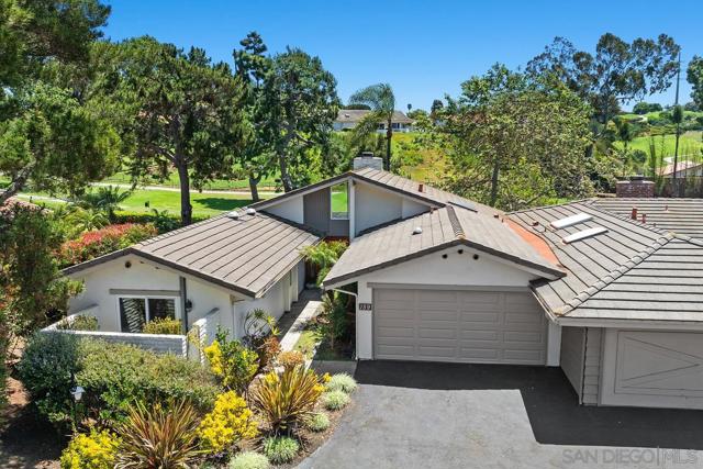 159 Mexicali Ct, Solana Beach CA: https://media.crmls.org/mediaz/7e1f8c82-f54f-4c83-9b37-8d93c2421f7a.jpg