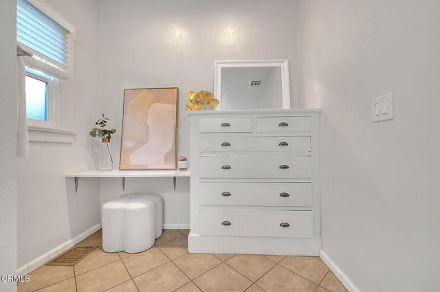 Detail Gallery Image 10 of 22 For 2117 N Madison Ave, Altadena,  CA 91001 - 3 Beds | 1/1 Baths
