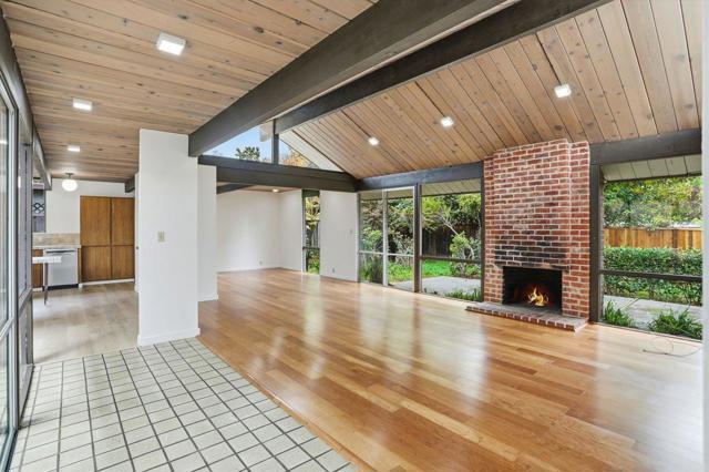 827 Cumberland Drive, Sunnyvale CA: https://media.crmls.org/mediaz/7e20f292-e782-4b56-88aa-a6973a144eee.jpg