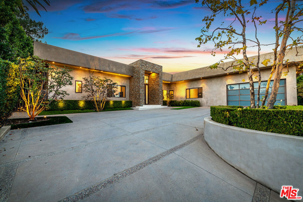 16167 Royal Oak Road