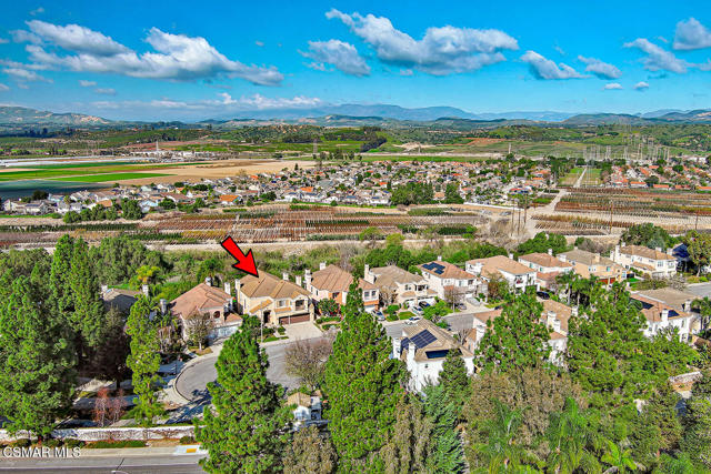 11535 Northdale Drive, Moorpark CA: https://media.crmls.org/mediaz/7e2165a1-0715-4f33-9436-d7ab27c69aad.jpg