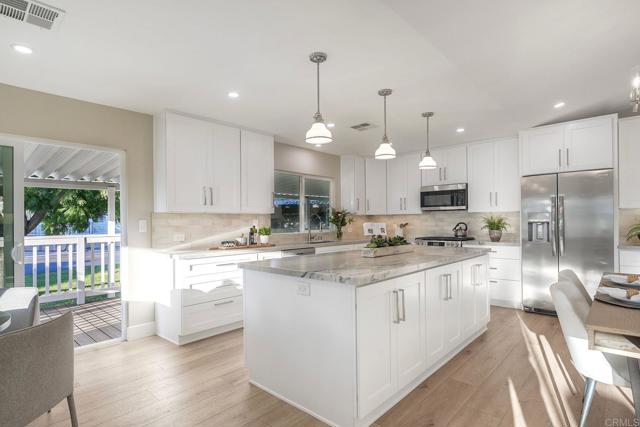 Detail Gallery Image 24 of 43 For 3445 Don Ortega Dr, Carlsbad,  CA 92010 - 3 Beds | 2 Baths