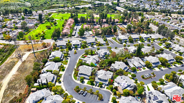 52 Carriage Hill Lane, Laguna Hills CA: https://media.crmls.org/mediaz/7e228165-7fa4-4323-bf8c-33e22258f9b3.jpg