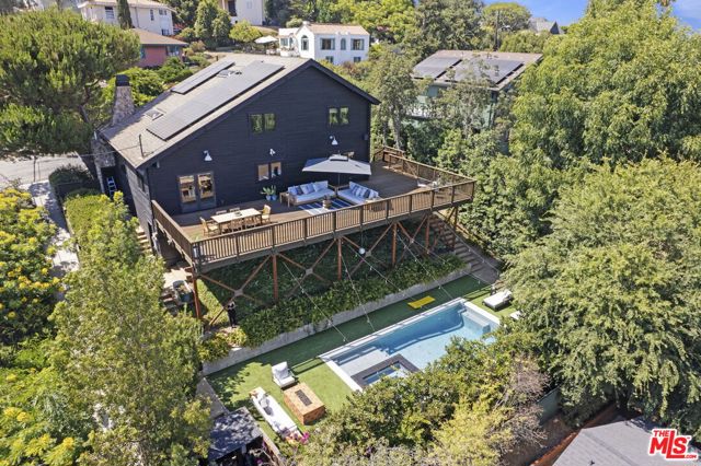2304 Vestal Avenue, Los Angeles CA: https://media.crmls.org/mediaz/7e22a09a-f1bd-4276-8701-0e7046a4e9ab.jpg