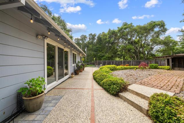 18301 Idylwild Road, Los Gatos CA: https://media.crmls.org/mediaz/7e2353e9-5221-43af-a15e-f840f60b6afe.jpg