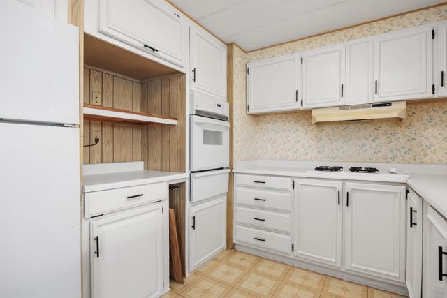 Detail Gallery Image 16 of 47 For 1506 Oak Drive #93,  Vista,  CA 92084 - 2 Beds | 2 Baths