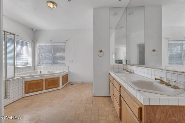 11923 Barranca Rd-HsHProd-76