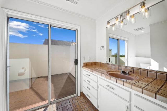 623 High Street, Santa Cruz CA: https://media.crmls.org/mediaz/7e2649a0-1a4a-4d2f-8d11-54c9f94ee36b.jpg