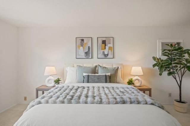 354 Port Royal Avenue, Foster City CA: https://media.crmls.org/mediaz/7e269551-073b-49fa-8863-d6df7c4045d1.jpg