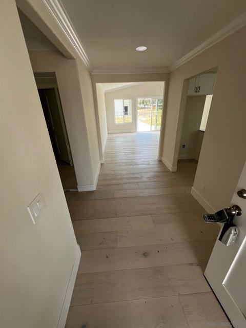 2152 Walnut St, Ramona CA: https://media.crmls.org/mediaz/7e27d5d6-5adc-4dc5-9b25-95887e5ae24c.jpg