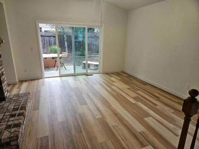 108 Tuxedo Court, Petaluma CA: https://media.crmls.org/mediaz/7e27f02c-8df2-445e-abbc-c43bee2c7d2e.jpg