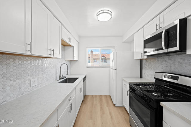 Detail Gallery Image 10 of 25 For 121 S Chester Ave #12,  Pasadena,  CA 91106 - 1 Beds | 1 Baths