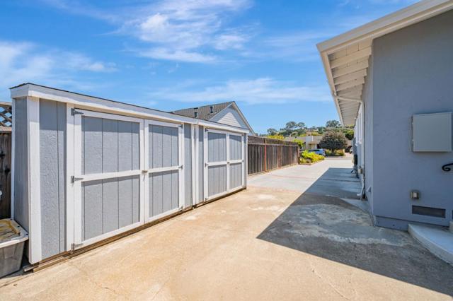 828 Hawthorne Way, Millbrae CA: https://media.crmls.org/mediaz/7e2892d7-81a4-42ab-bbcb-79b9a8d4f434.jpg