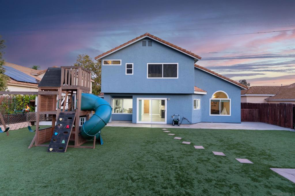 MLS #250041516SD image #33