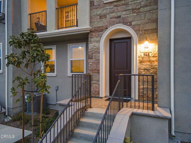 Detail Gallery Image 4 of 55 For 745 Winchester Dr, Oxnard,  CA 93036 - 4 Beds | 3/1 Baths