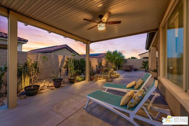 28 Chablis, Rancho Mirage CA: https://media.crmls.org/mediaz/7e2cde8c-df53-487c-856f-fe1a3d36371a.jpg