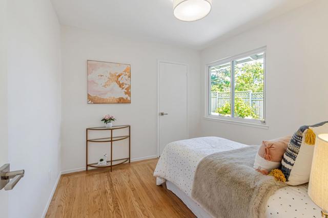 6827 Ridgewood Drive, Oakland CA: https://media.crmls.org/mediaz/7e2e82cb-acb3-4089-919a-3def1f1707c9.jpg