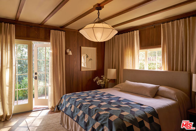 Image 10 of 35 For 1960 Escarpa Drive