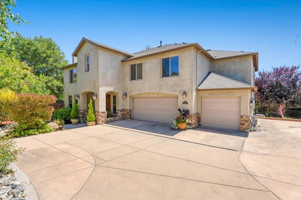 516 Grace Way