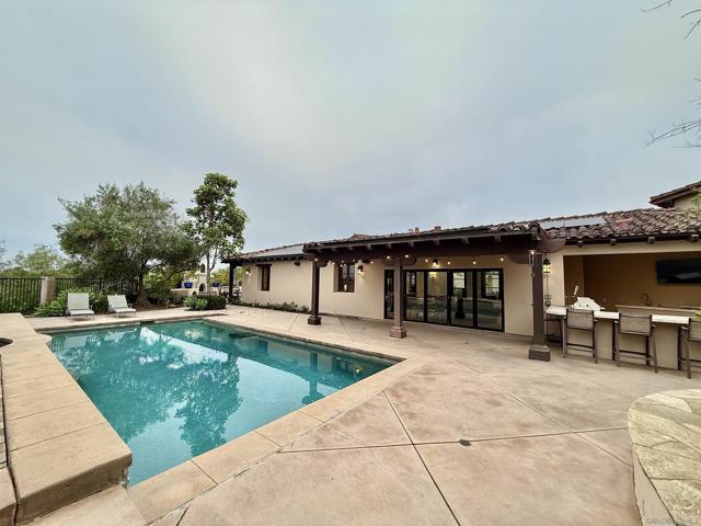 14911 Encendido, San Diego CA: https://media.crmls.org/mediaz/7e30526b-e2e7-49de-ad19-123bda4604fb.jpg