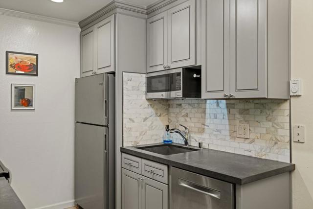 3309 Golden Oaks Lane, Monterey CA: https://media.crmls.org/mediaz/7e32aaf6-efa0-4378-b618-51c1625290db.jpg