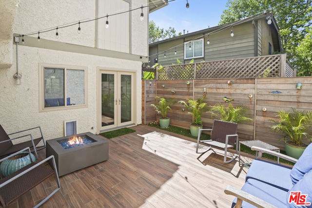 6505 Dume Drive, Malibu CA: https://media.crmls.org/mediaz/7e338d55-bfc3-4c97-b87a-05009c3ba3ad.jpg