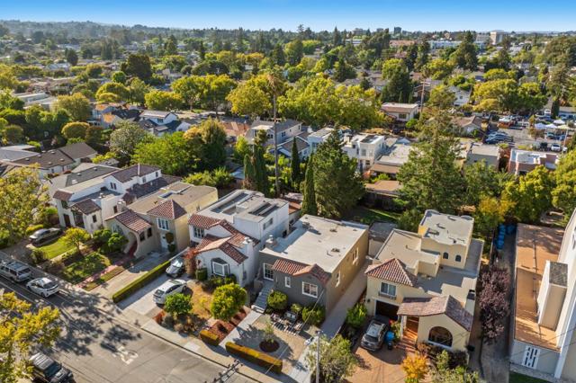 220 26th Avenue, San Mateo CA: https://media.crmls.org/mediaz/7e33d74d-8bb4-4ef5-9a78-7cde9ac75240.jpg