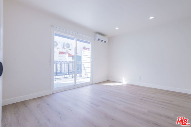 2757 Andreo, Torrance CA: https://media.crmls.org/mediaz/7e34116d-9af3-402c-acc1-a7fa789d9f98.jpg