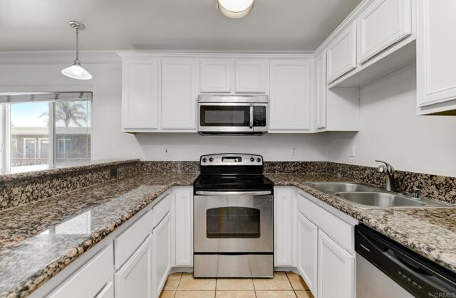 Detail Gallery Image 4 of 22 For 800 N Mollison Ave #36,  El Cajon,  CA 92021 - 1 Beds | 1 Baths