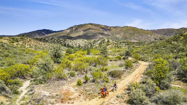 Detail Gallery Image 26 of 39 For 36719 Equiestrian, Anza,  CA 92539 - 3 Beds | 2 Baths