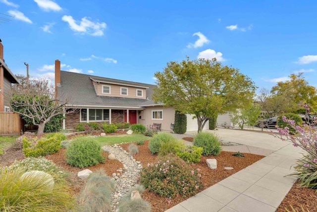 1763 Frobisher Way, San Jose CA: https://media.crmls.org/mediaz/7e360d11-8111-4379-8bd8-e50847d64007.jpg