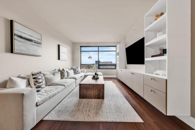 88 E San Fernando Street, San Jose CA: https://media.crmls.org/mediaz/7e36e7e8-f9cc-4f3e-887b-24d1f5d86d30.jpg