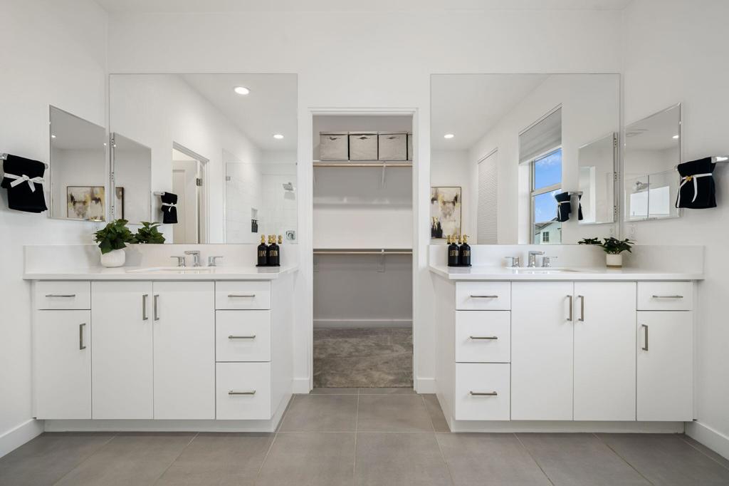 MLS #219132592DA image #16