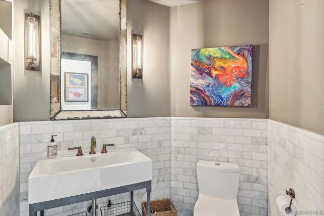 4961 Concannon Ct, San Diego CA: https://media.crmls.org/mediaz/7e380265-2c0c-45c9-8489-8decc903eb4d.jpg