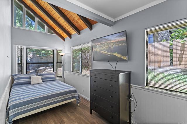 Detail Gallery Image 18 of 38 For 1148 Saturn Way, Crestline,  CA 92325 - 3 Beds | 2 Baths