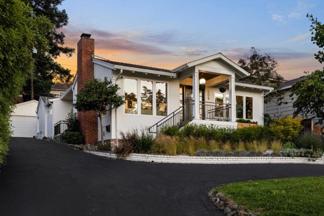 509 Madera Drive, San Mateo CA: https://media.crmls.org/mediaz/7e3abc6d-e7a8-4d2f-8a31-91466ba6f6d7.jpg