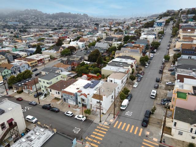 745 Brazil Avenue, San Francisco CA: https://media.crmls.org/mediaz/7e3becba-e04e-4db8-88a8-021ee809c22f.jpg