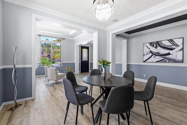 366 Plaza Paraiso, Chula Vista CA: https://media.crmls.org/mediaz/7e3c9c5b-f69b-47cd-8547-3f49119ca4a0.jpg