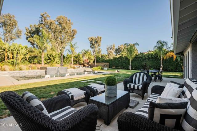 552 Longbranch Road, Simi Valley CA: https://media.crmls.org/mediaz/7e3dce6b-e9f2-4def-afca-aad608f2c7c8.jpg